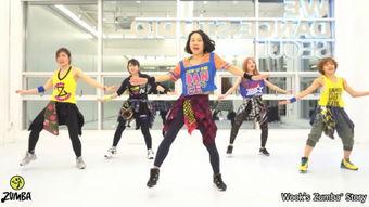 吃瓜集体跳舞图片,集体跳舞的吃瓜群众欢乐瞬间