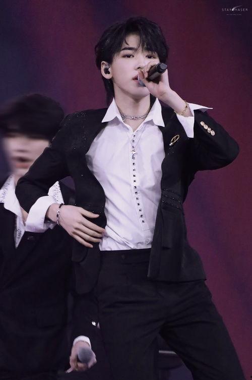 吃瓜明星宋亚轩,瓜田里的璀璨明星