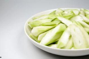 莱阳专业吃瓜,专业吃瓜者的美食之旅