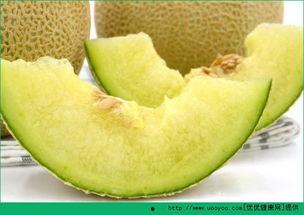 经期可以吃哈密瓜吗吗,经期适宜食用哈密瓜吗？