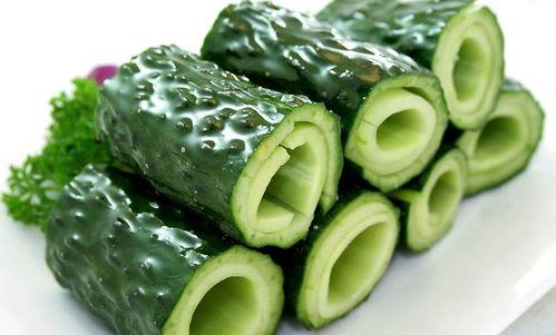 冷冻瓜扒皮吃,扒皮品尝的独特风味体验