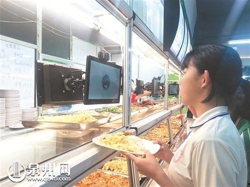 江西科技食堂吃瓜,吃瓜群众的美食盛宴