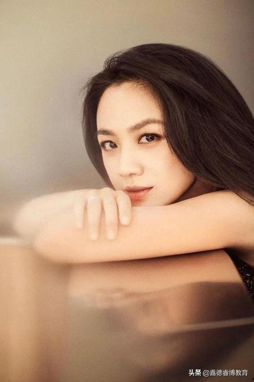 中国女星在线吃瓜,中国女星在线吃瓜，揭秘幕后故事