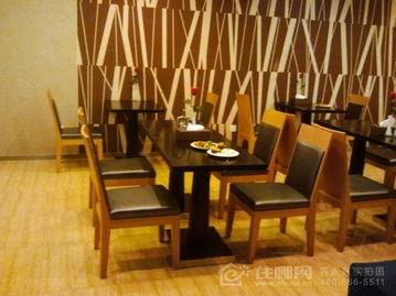 酒店前台老板吃瓜,揭秘酒店行业那些不为人知的趣事