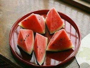 井陉吃瓜事件,一场网络热议背后的真相与反思