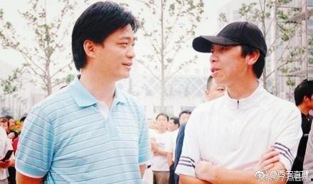 小崔在线吃瓜,揭秘娱乐圈幕后故事